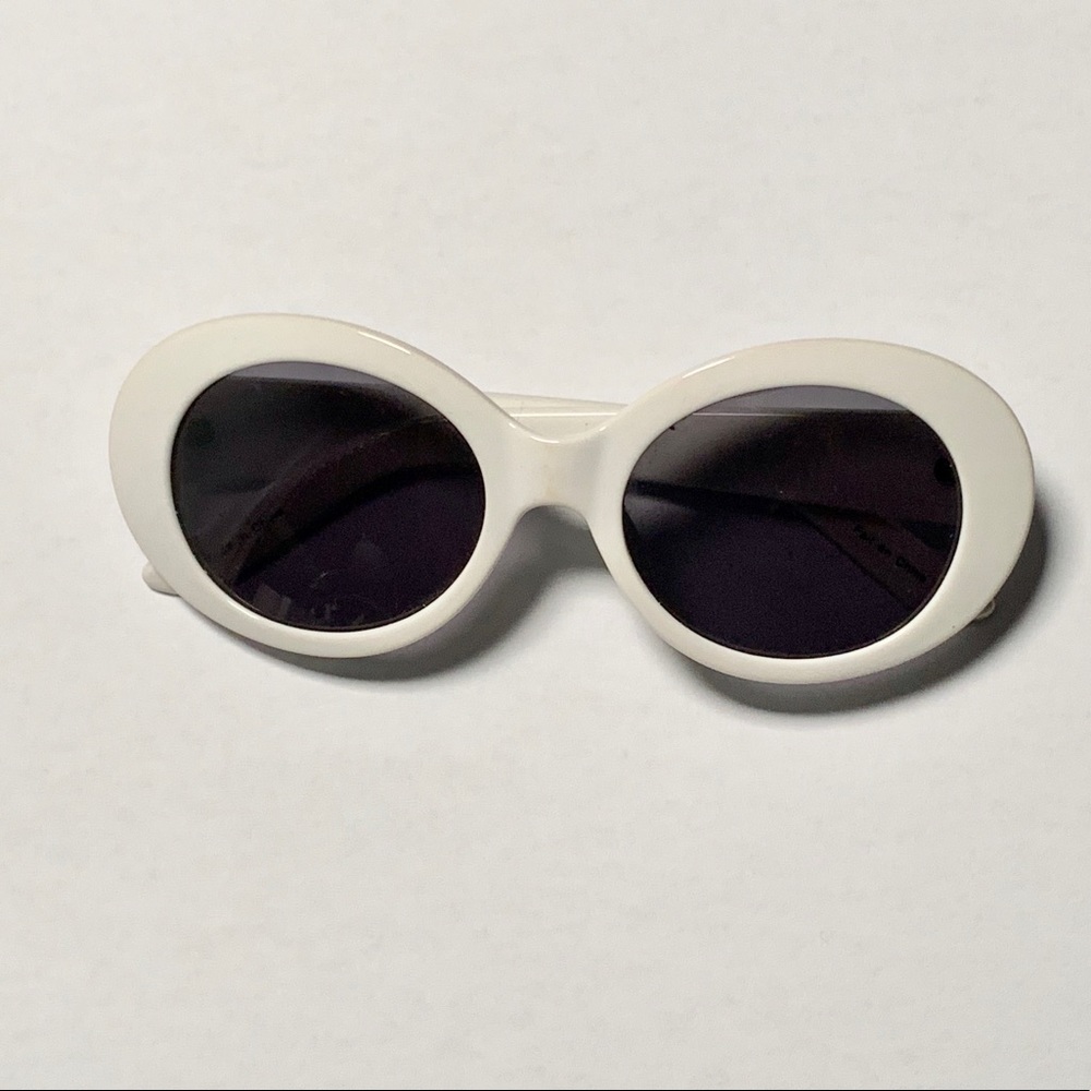 Clout glasses